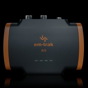 Em-Trak B923 Class B AIS transceiver